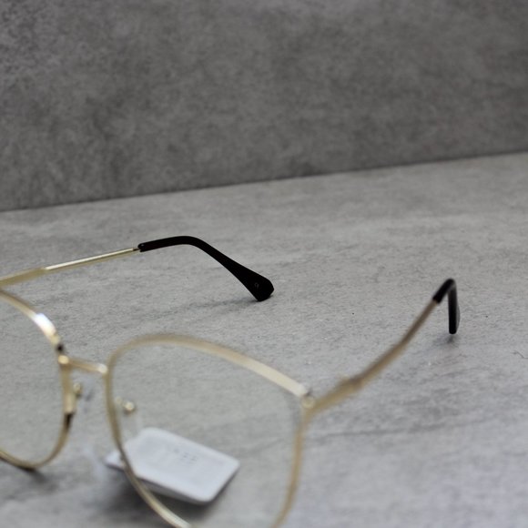 Clear lens thin frame glasses - Picture 5 of 11